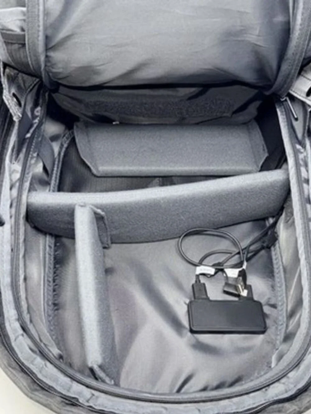 XD Design Anti-Theft Backpack Solar Charging - RARE